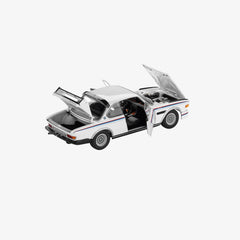 BMW MINIATŪRAS 3.0 CSL, 1:18